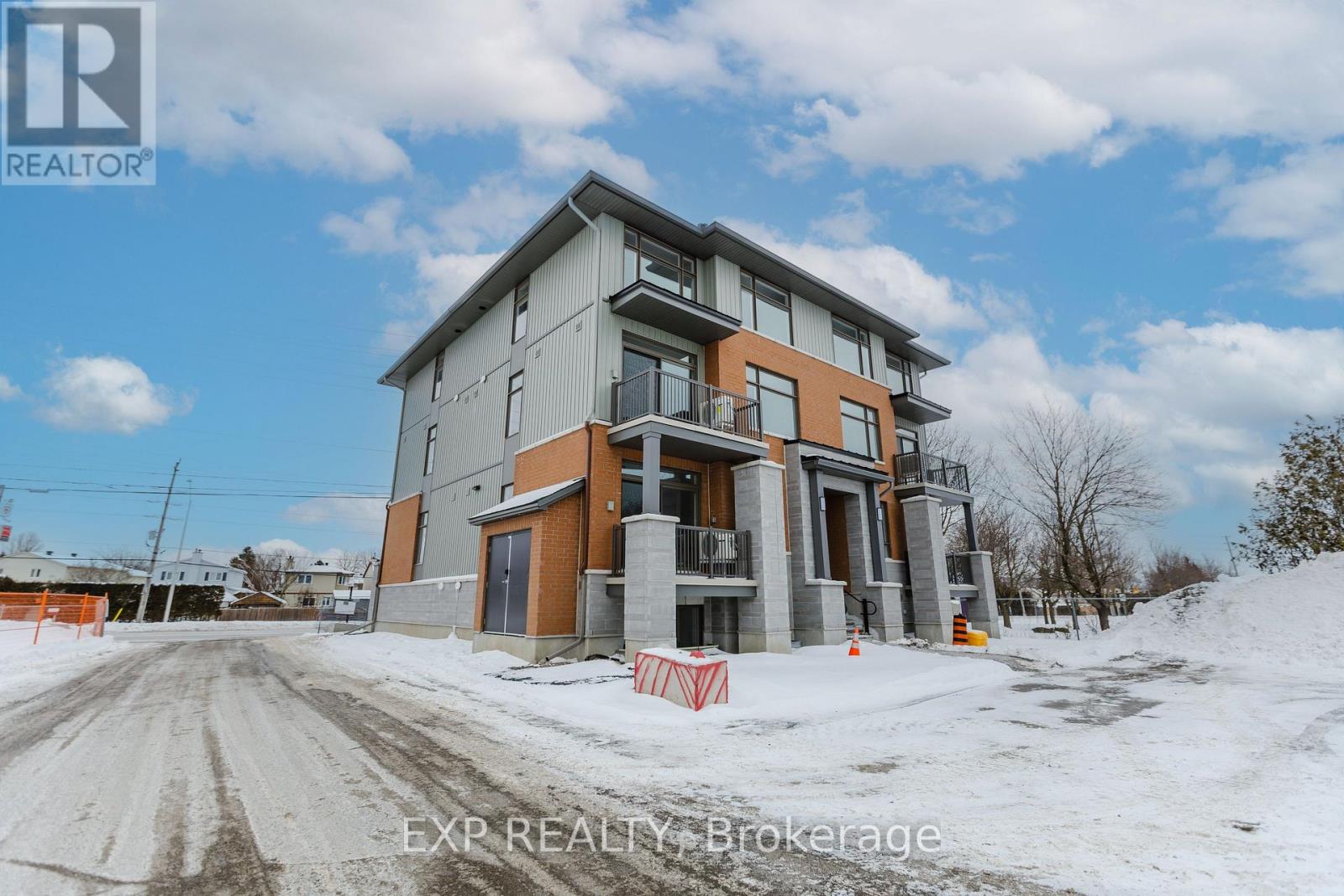 2734 Cedarview Road, Ottawa, Ontario K2J 7J8 - Photo 6 - X12734258