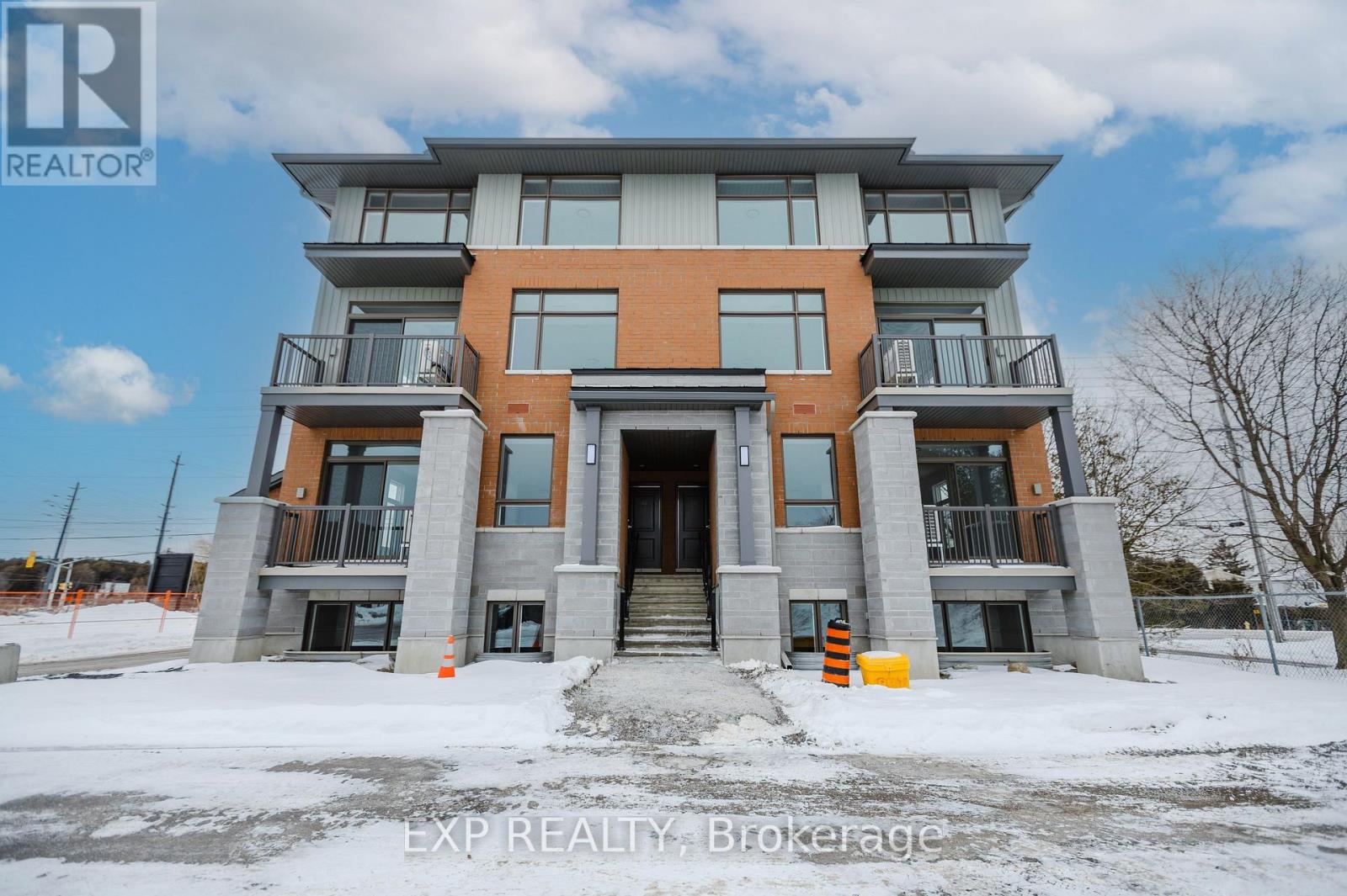 2732 CEDARVIEW ROAD, Ottawa, Ontario