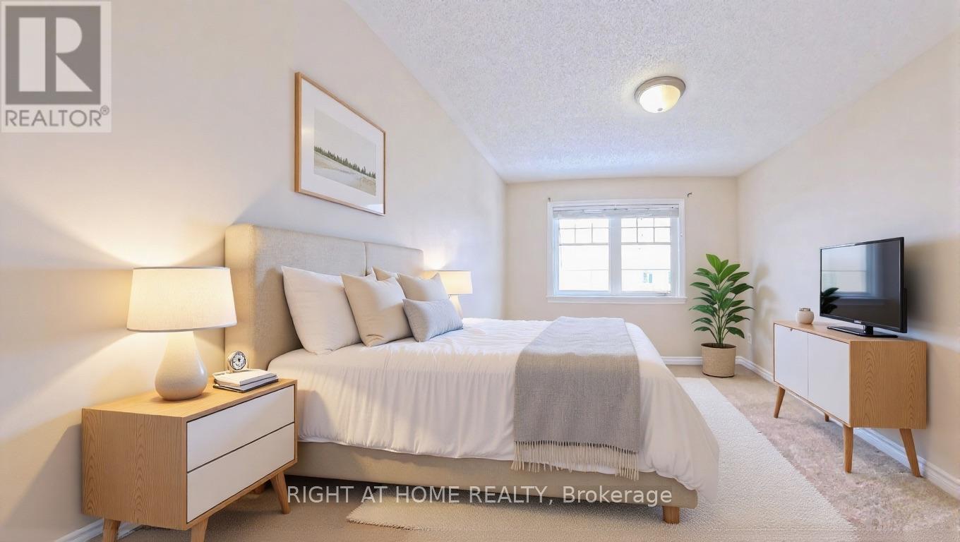 126 Flat Sedge Crescent E, Ottawa, Ontario K1T 0G8 - Photo 13 - X12734268