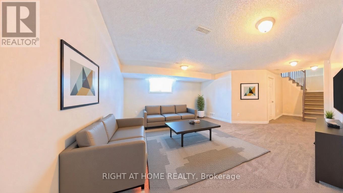 126 Flat Sedge Crescent E, Ottawa, Ontario K1T 0G8 - Photo 23 - X12734268