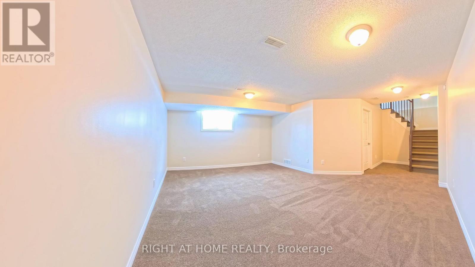 126 Flat Sedge Crescent E, Ottawa, Ontario K1T 0G8 - Photo 24 - X12734268