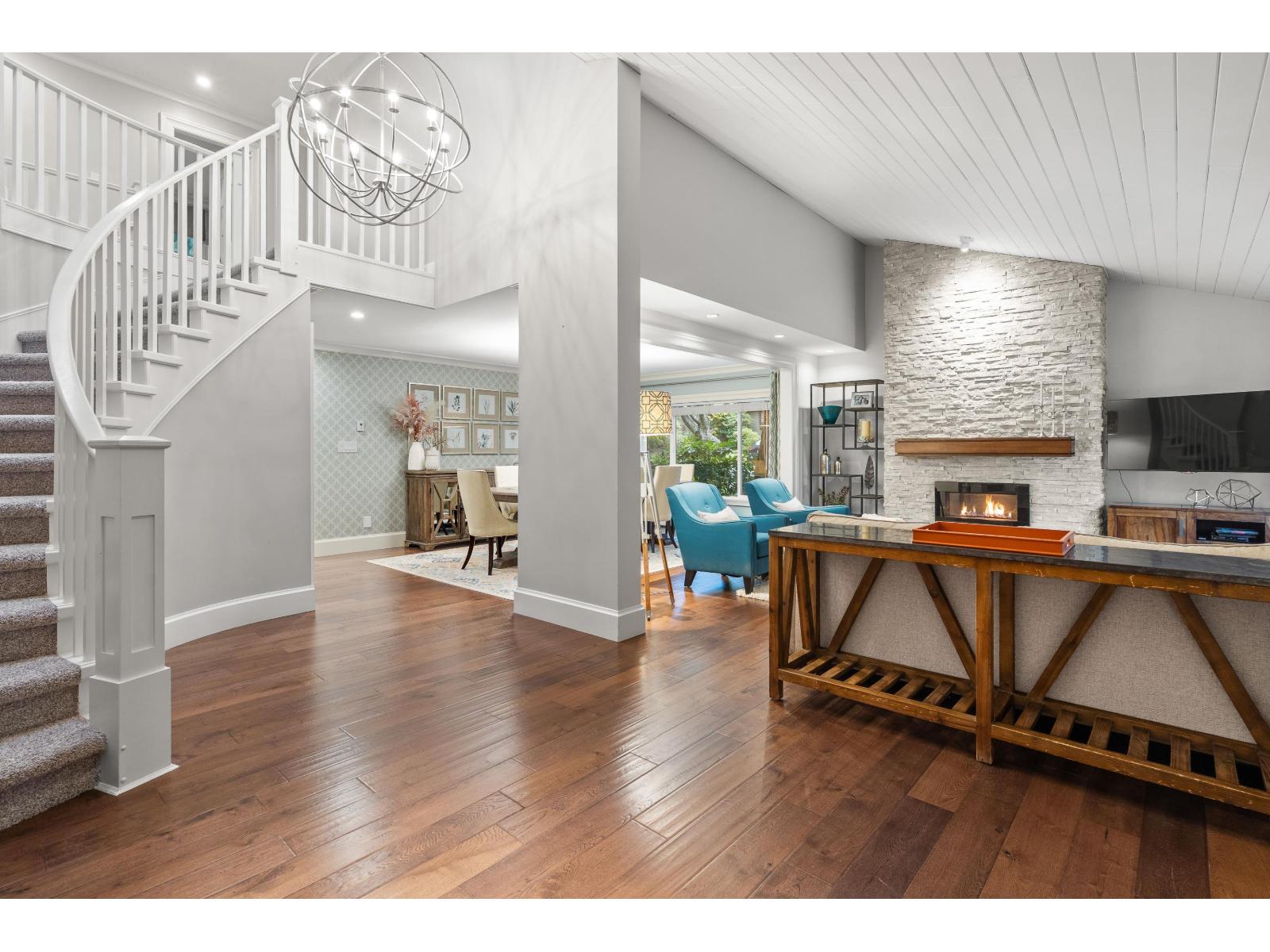 1669 133a Street, Surrey, British Columbia  V4A 6H5 - Photo 3 - R3082566