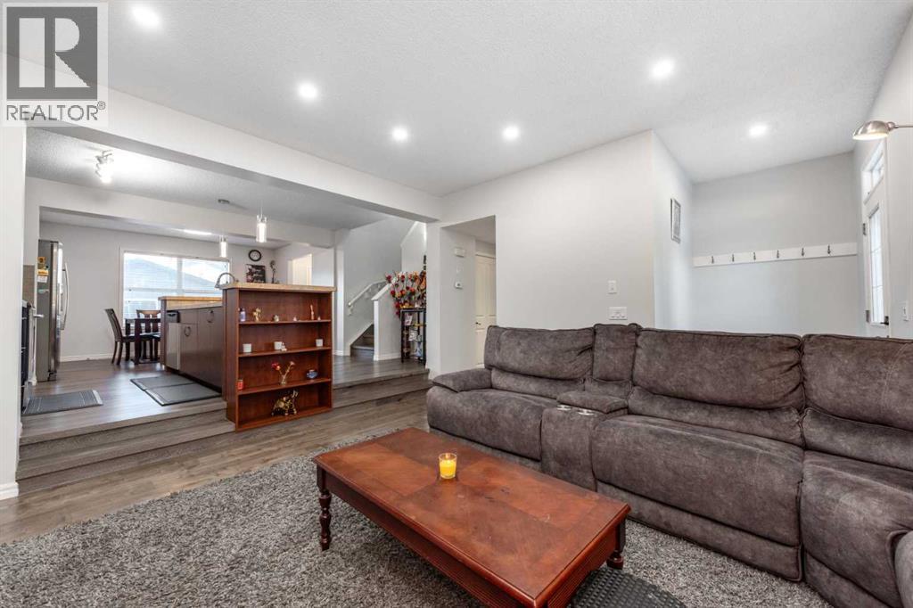 185 Skyview Ranch Drive Ne, Calgary, Alberta  T3N 0C2 - Photo 5 - A2278343