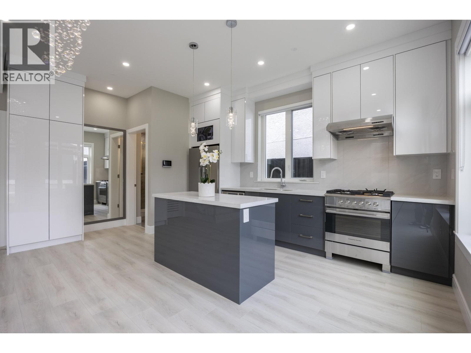 2 5808 Lanark Street, Vancouver, British Columbia  V5P 2Y4 - Photo 10 - R3083951