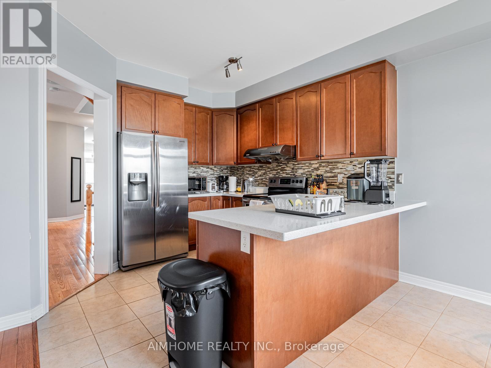 93 James Govan Drive, Whitby, Ontario  L1N 0H4 - Photo 14 - E12734280