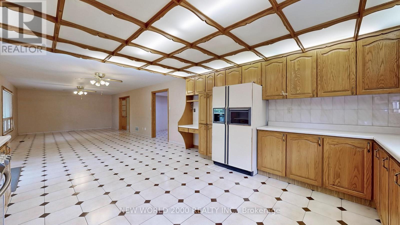 62 Langstaff Road W, Richmond Hill, Ontario  L4C 6N3 - Photo 21 - N12734286