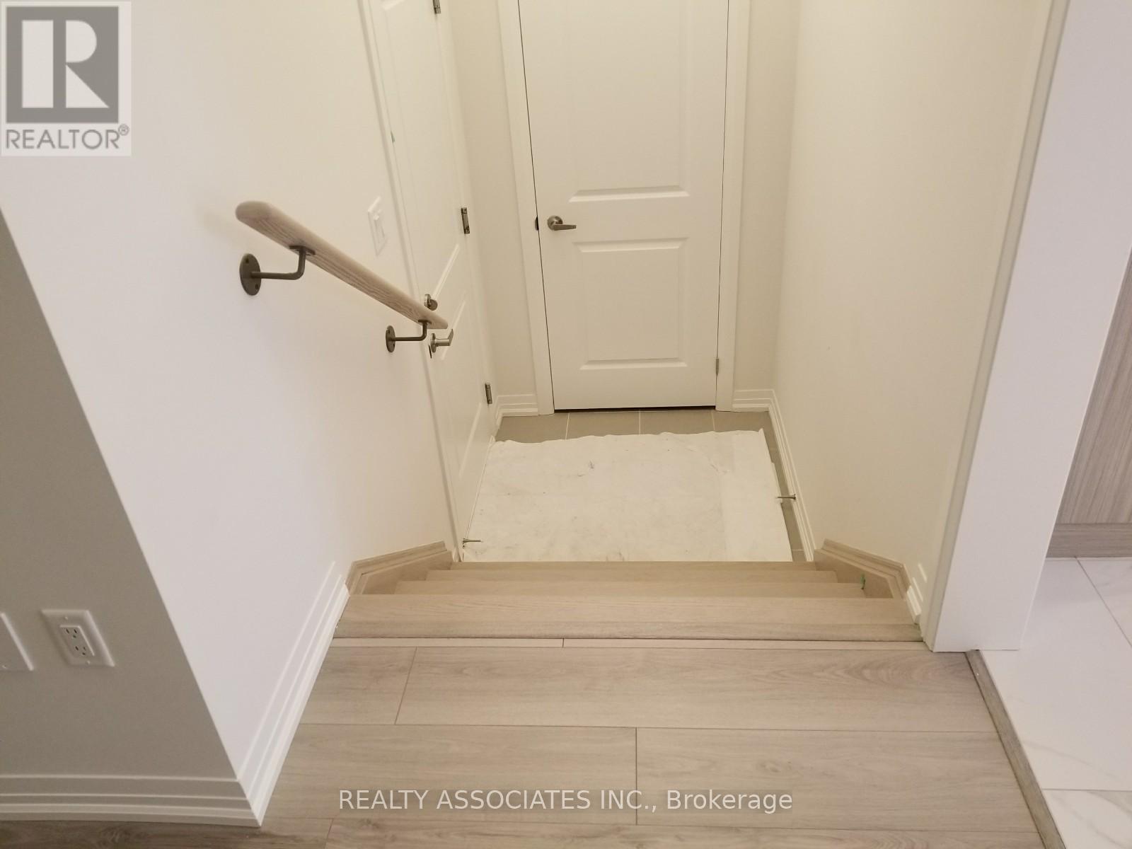 71 Schmeltzer Crescent, Richmond Hill, Ontario  L4E 1J1 - Photo 21 - N12734298