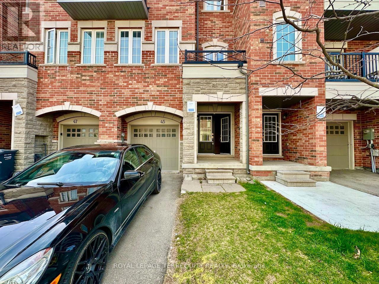 45 KAYAK HEIGHTS, Brampton, Ontario