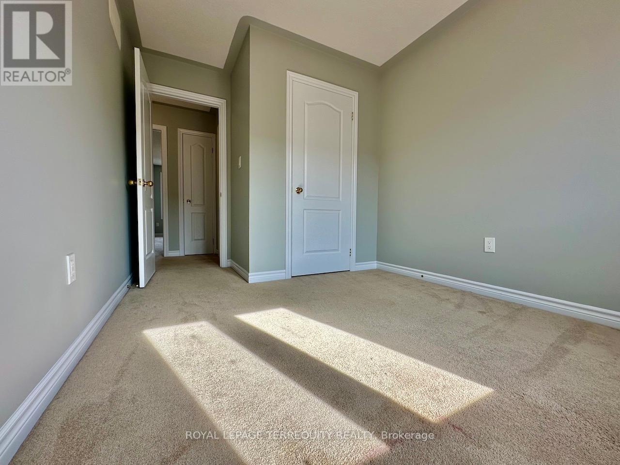 45 Kayak Heights, Brampton, Ontario  L6Z 0H9 - Photo 11 - W12734274