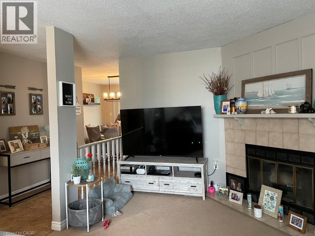 485 Springbank Avenue N Unit# 23, Woodstock, Ontario  N4T 1R1 - Photo 6 - 40776181