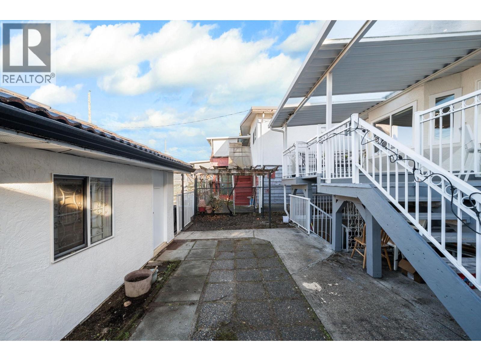 4769 Rupert Street, Vancouver, British Columbia  V5R 2J5 - Photo 33 - R3083972