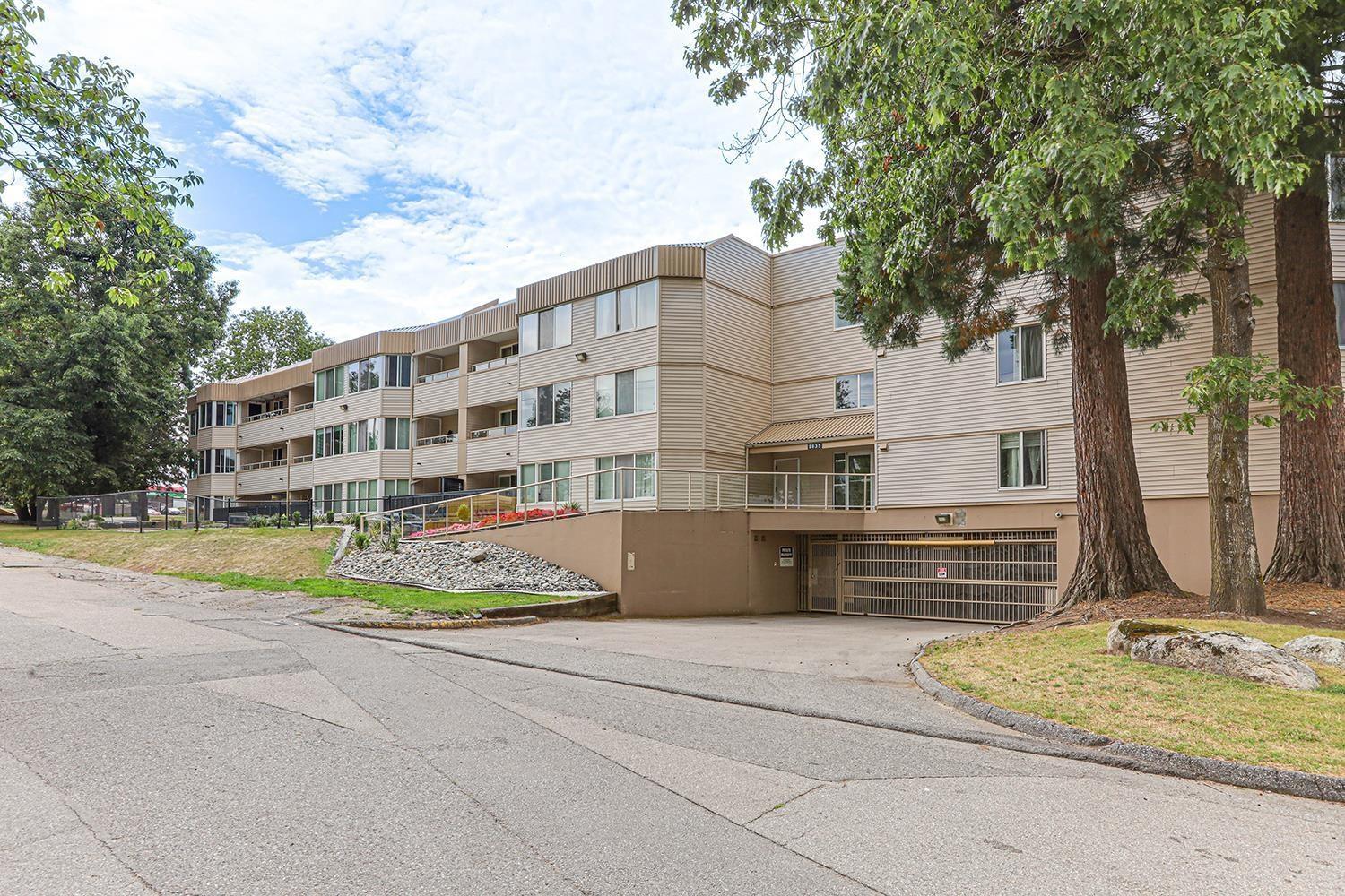 210 9635 121 STREET, Surrey, British Columbia