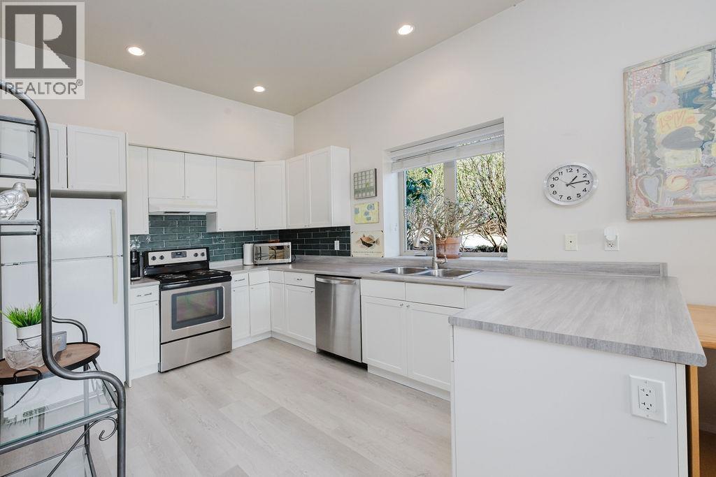 6260 Sunrise Boulevard, Sechelt, British Columbia  V7Z 0R5 - Photo 26 - R3083950