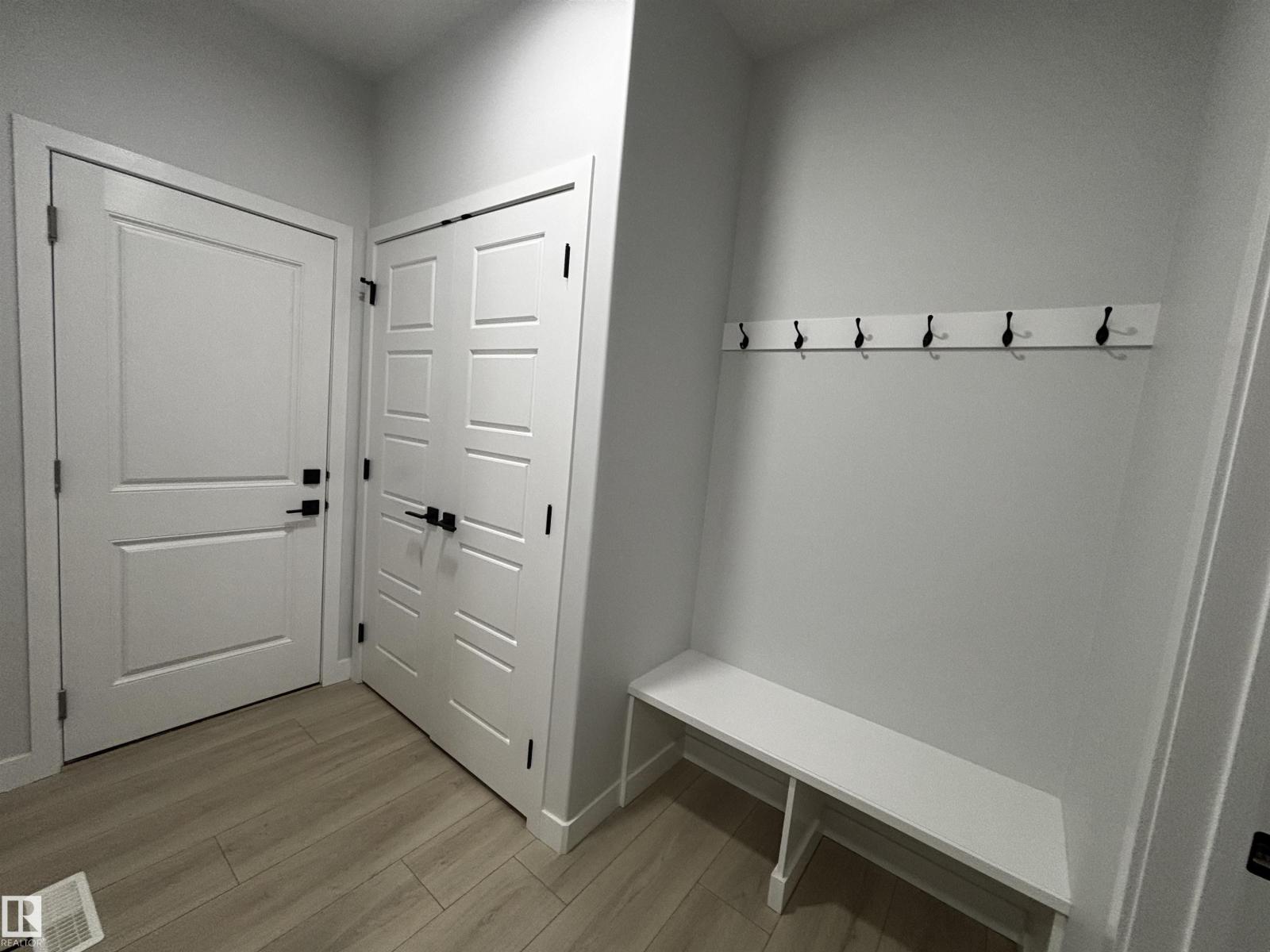 2137 209a St Nw Nw, Edmonton, Alberta  T6M 3C8 - Photo 4 - E4471233