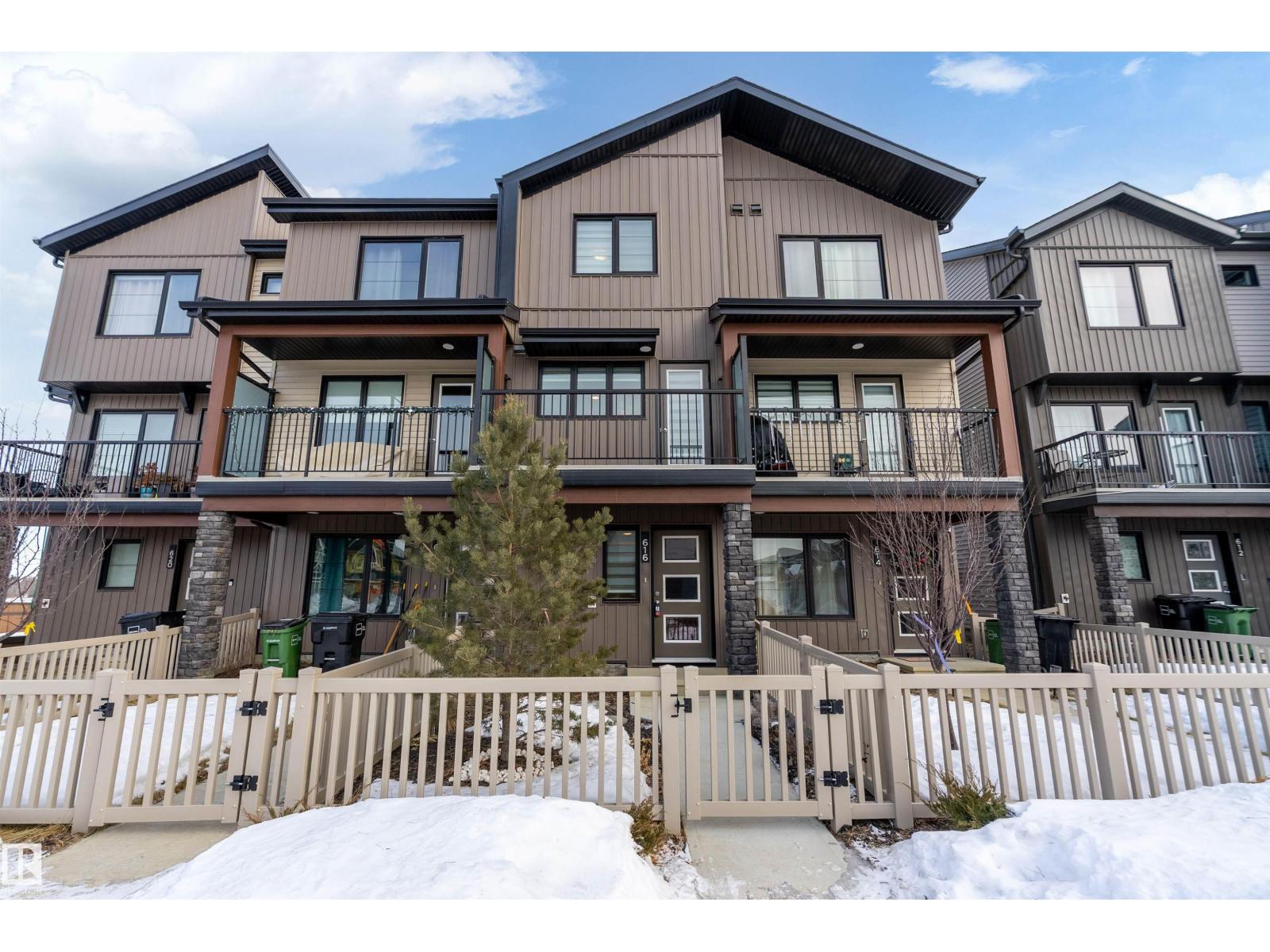 616 KINGLET BV NW, Edmonton, Alberta