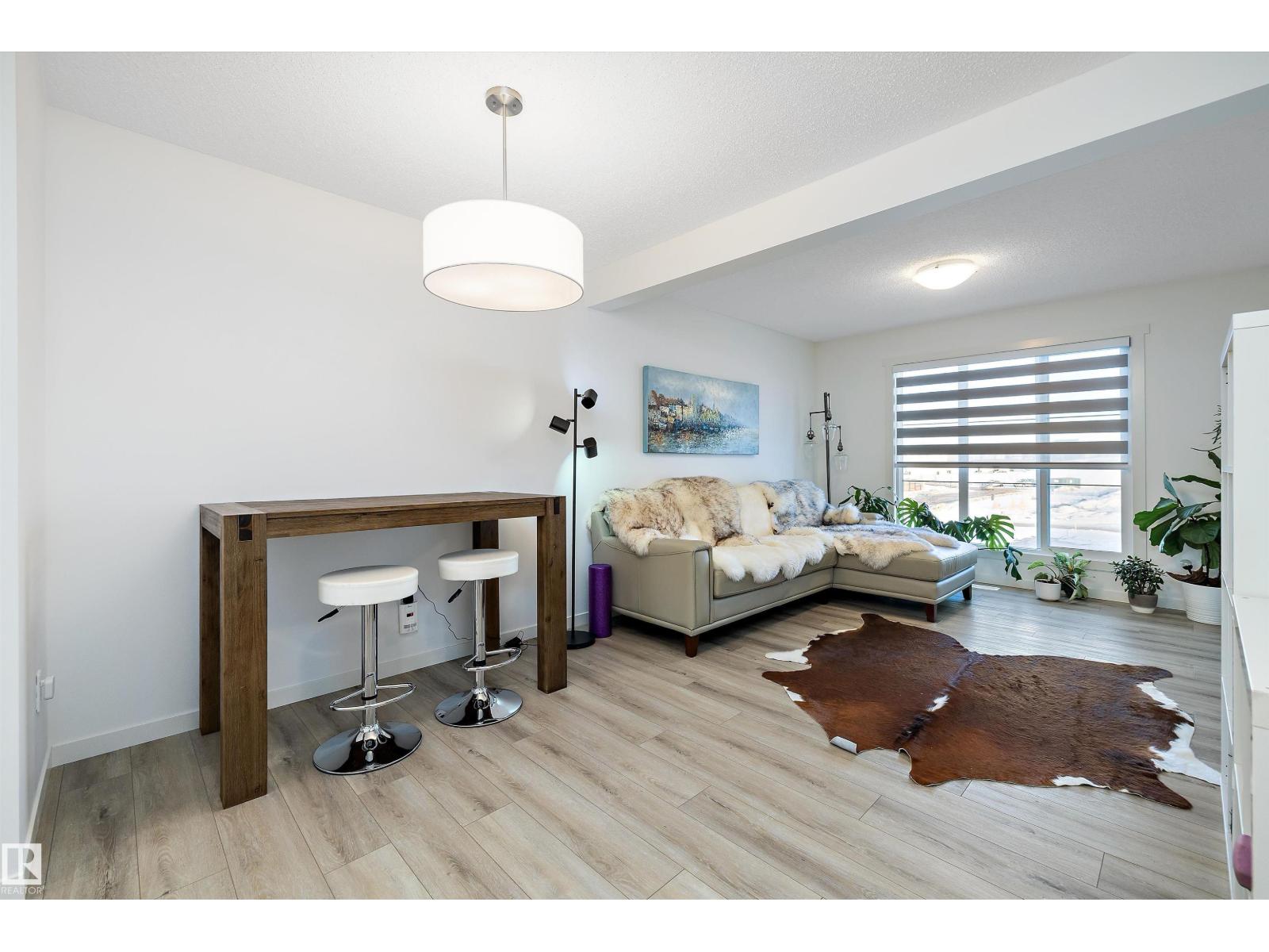 616 Kinglet Bv Nw, Edmonton, Alberta  T5S 0S9 - Photo 10 - E4471236