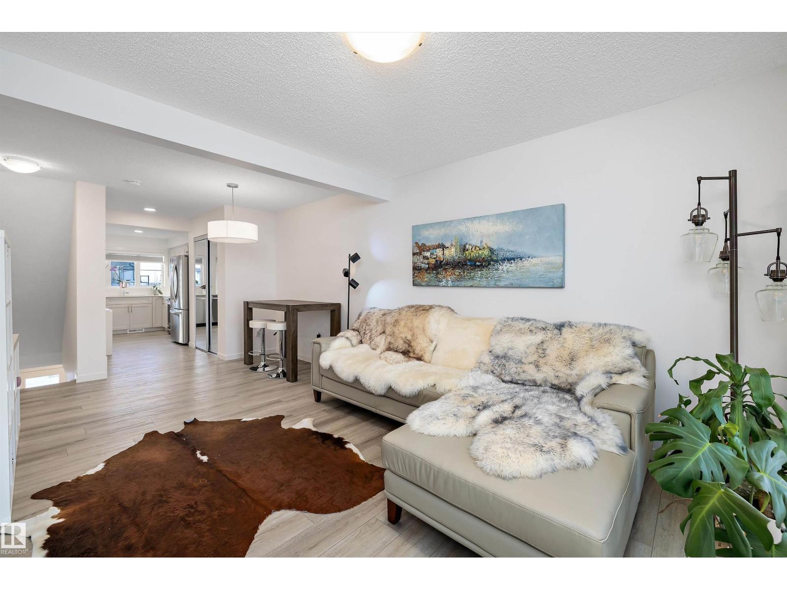 616 Kinglet Bv Nw, Edmonton, Alberta  T5S 0S9 - Photo 15 - E4471236