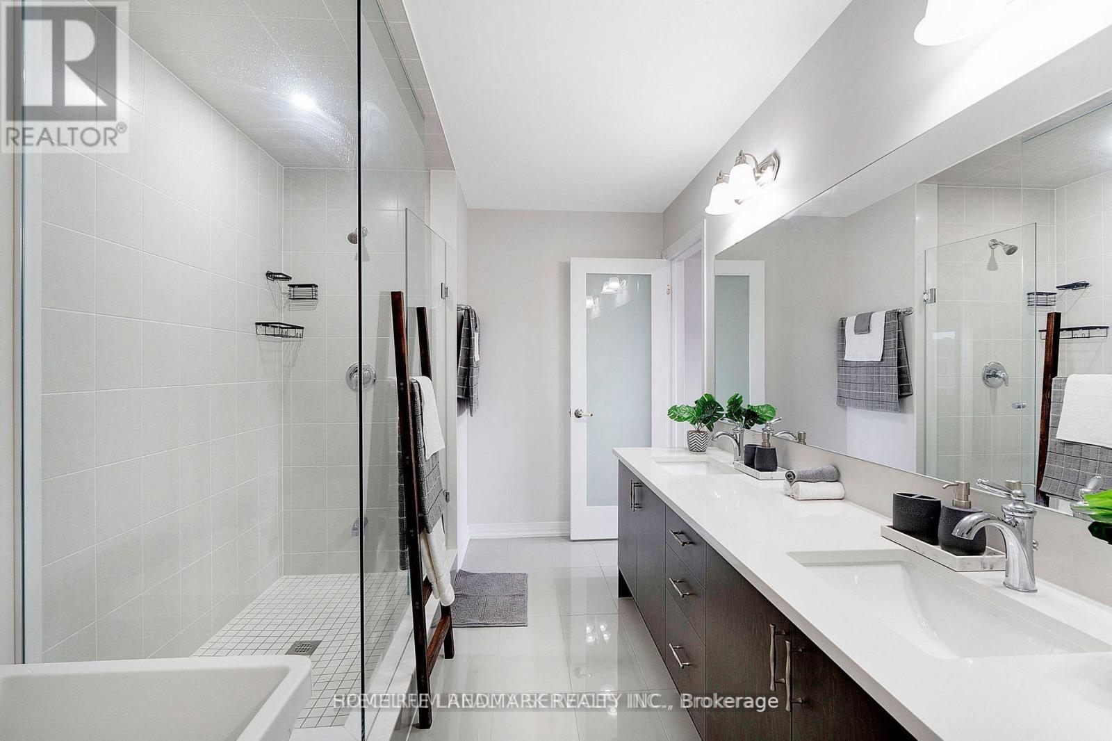 11 Blackburn Street, Cambridge, Ontario  N1S 0E1 - Photo 30 - X12734296