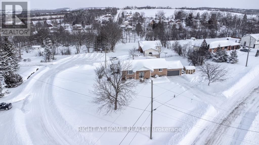 10 Kalman Drive, Cavan Monaghan, Ontario  K0L 1B0 - Photo 6 - X12734312