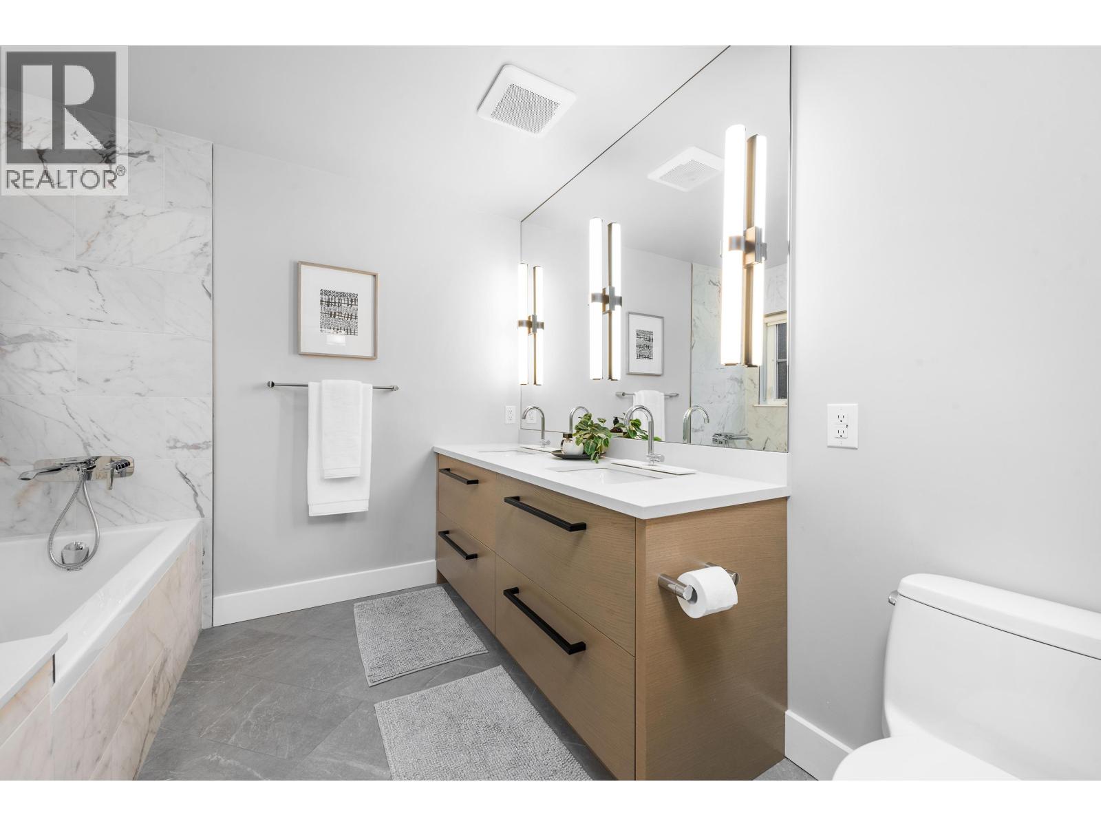 323 E 7th Avenue, Vancouver, British Columbia  V5T 1M9 - Photo 12 - R3083985