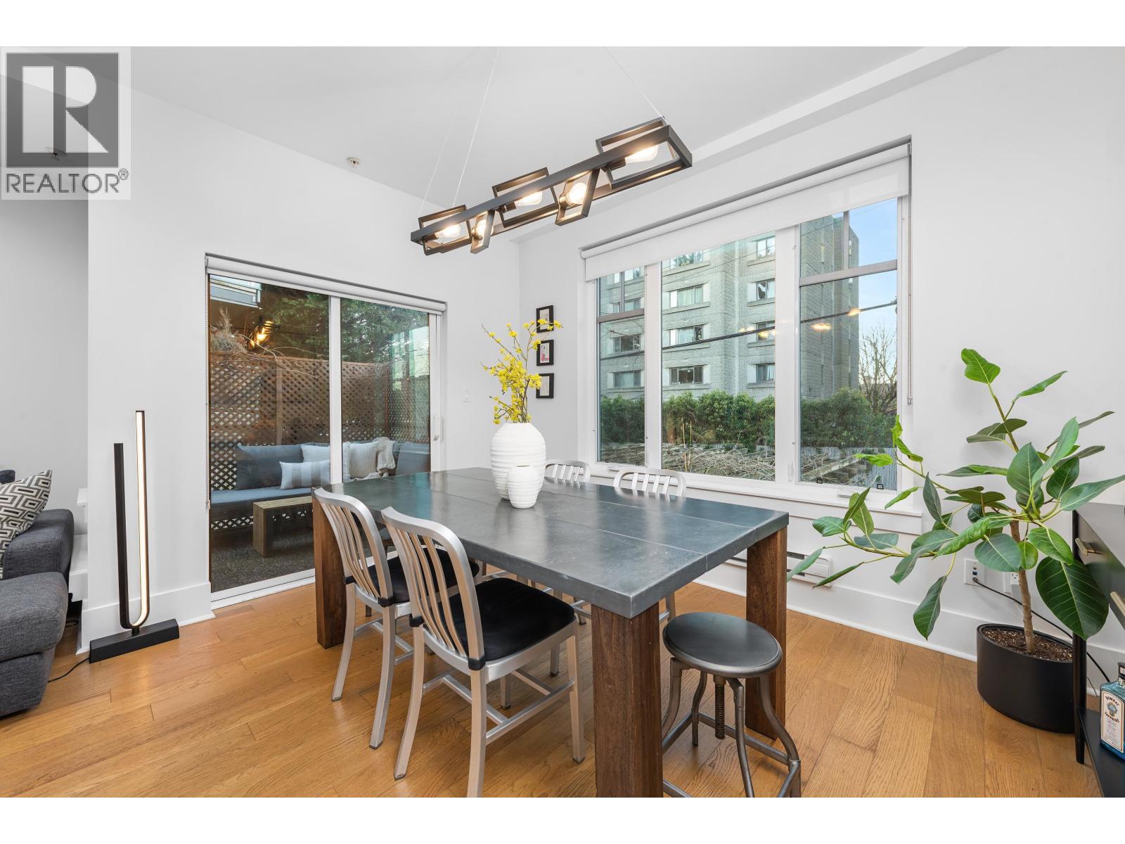 323 E 7th Avenue, Vancouver, British Columbia  V5T 1M9 - Photo 4 - R3083985