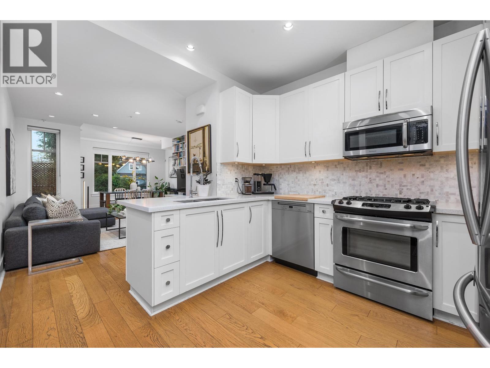 323 E 7th Avenue, Vancouver, British Columbia  V5T 1M9 - Photo 9 - R3083985