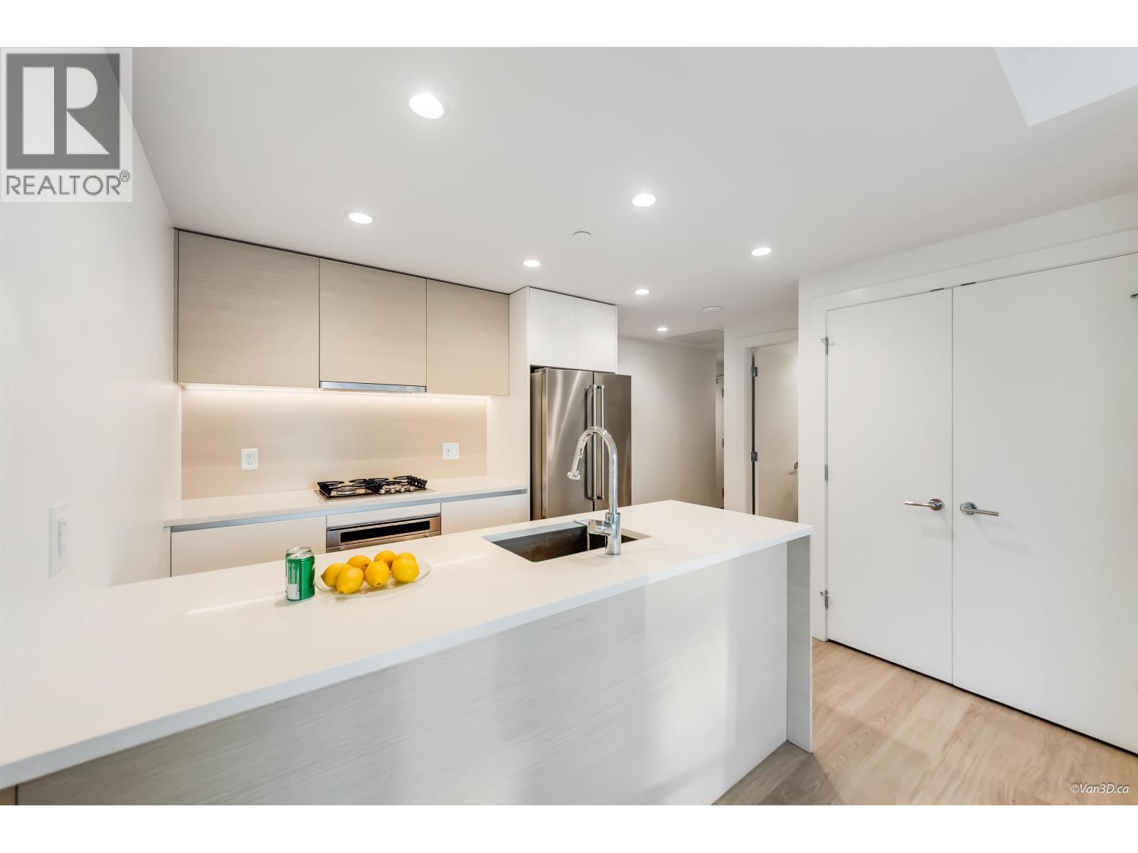 2309 657 Whiting Way, Coquitlam, British Columbia  V3J 0J6 - Photo 5 - R3083994