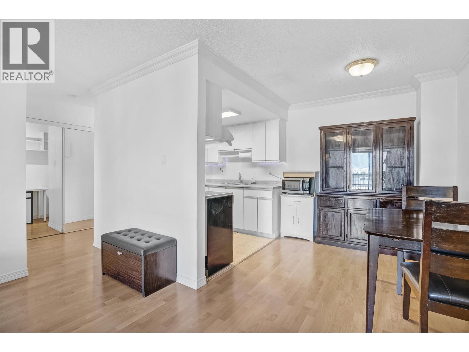 303 975 E Broadway, Vancouver, British Columbia  V5T 1Y3 - Photo 10 - R3084006