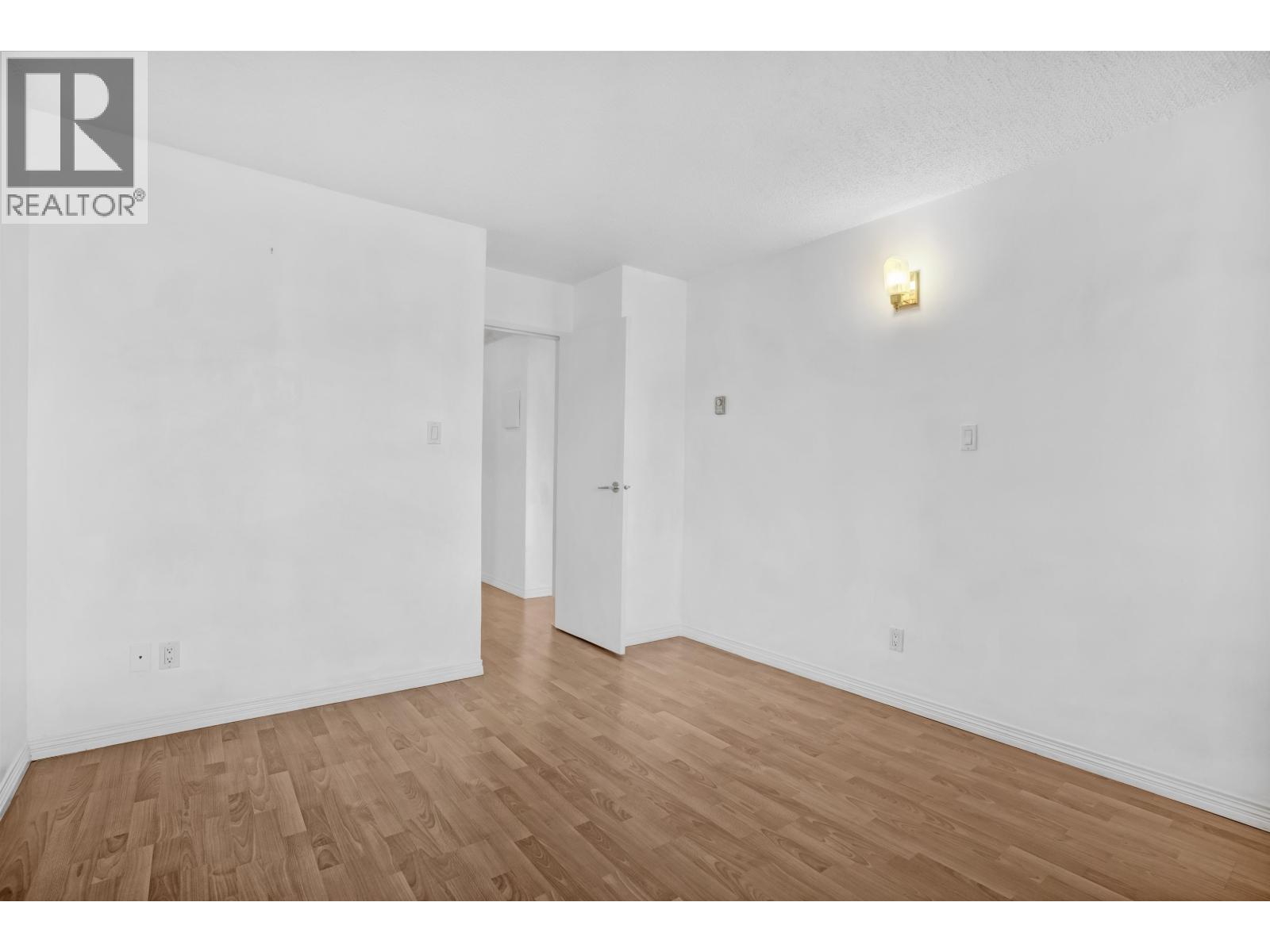 303 975 E Broadway, Vancouver, British Columbia  V5T 1Y3 - Photo 21 - R3084006