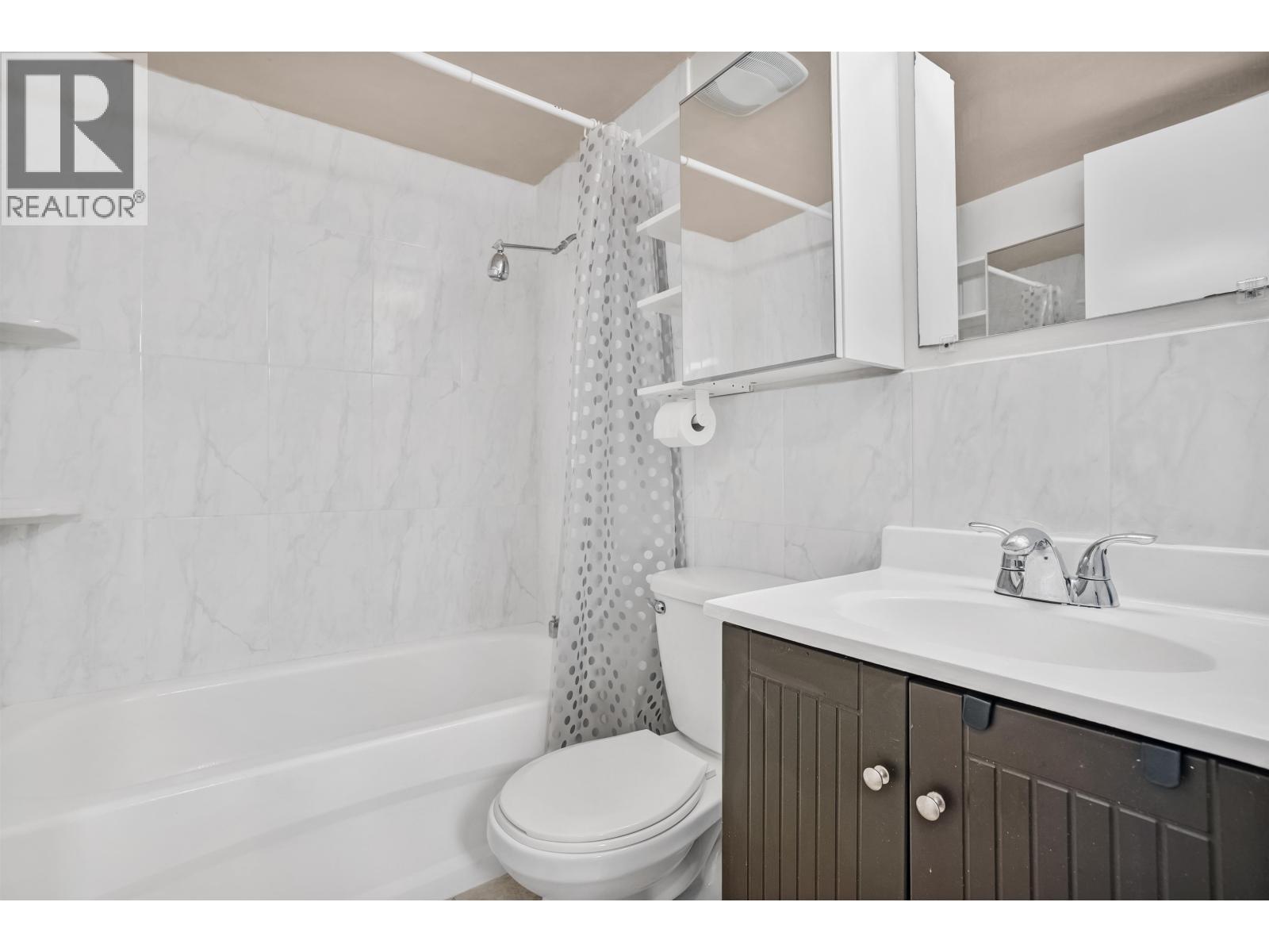 303 975 E Broadway, Vancouver, British Columbia  V5T 1Y3 - Photo 5 - R3084006