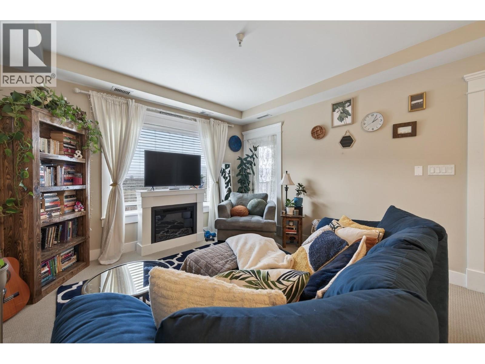 975 VICTORIA  W Street Unit# #301 Kamloops Photo 7