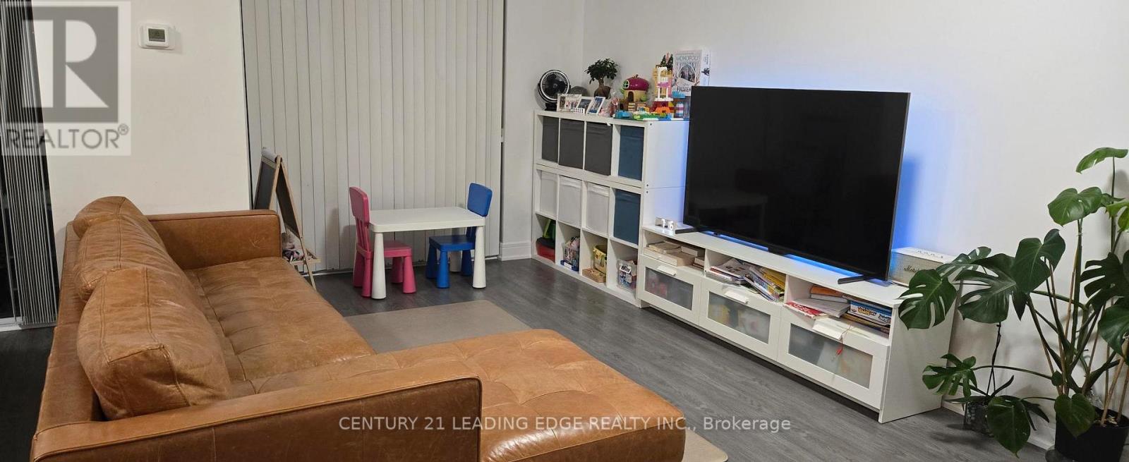 414 - 35 Brian Peck Crescent, Toronto, Ontario  M4G 0A5 - Photo 6 - C12733236