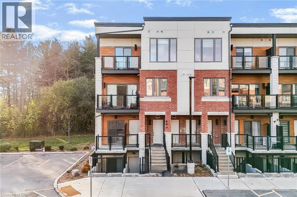 25 ISHERWOOD Avenue Unit# D64, Cambridge, Ontario