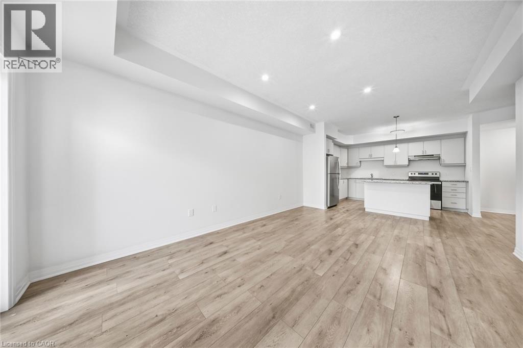 25 Isherwood Avenue Unit# D64, Cambridge, Ontario  N1R 0E2 - Photo 4 - 40784585