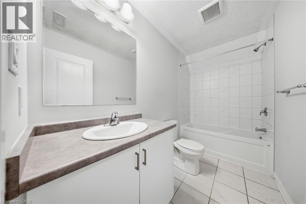 25 Isherwood Avenue Unit# D64, Cambridge, Ontario  N1R 0E2 - Photo 17 - 40784585