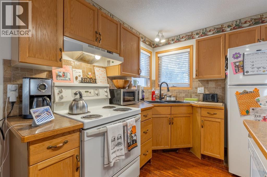 66 Assiniboia Way W, Lethbridge, Alberta  T1K 7L7 - Photo 13 - A2268734