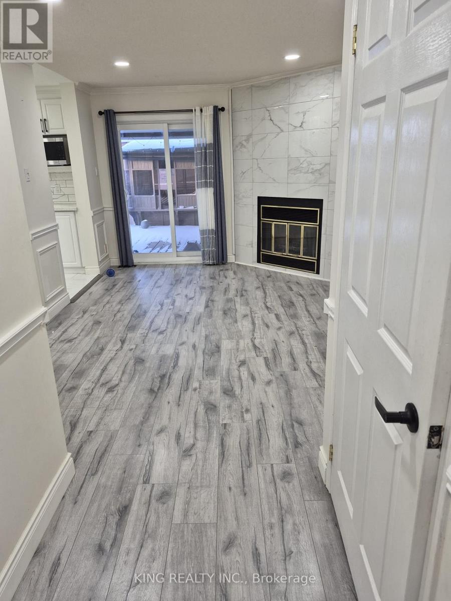 236 Langlaw Drive, Cambridge, Ontario  N1P 1B6 - Photo 3 - X12734322