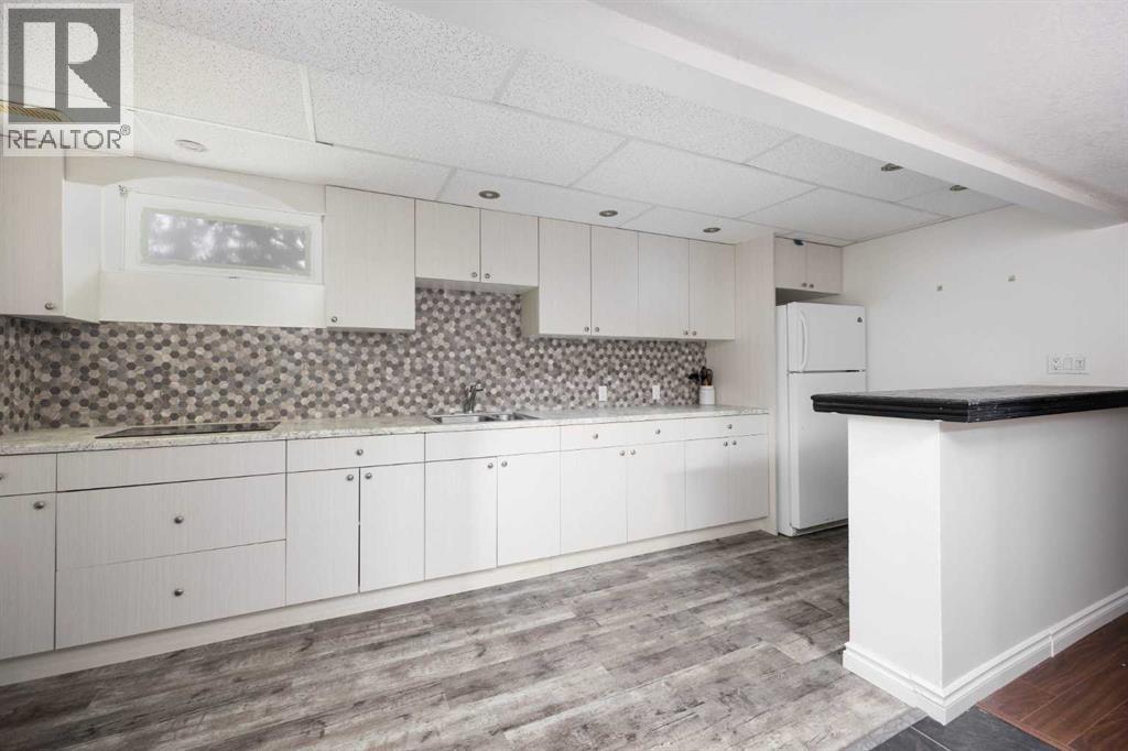 105 Farrell Cove, Fort Mcmurray, Alberta  T9K 1N9 - Photo 22 - A2268019