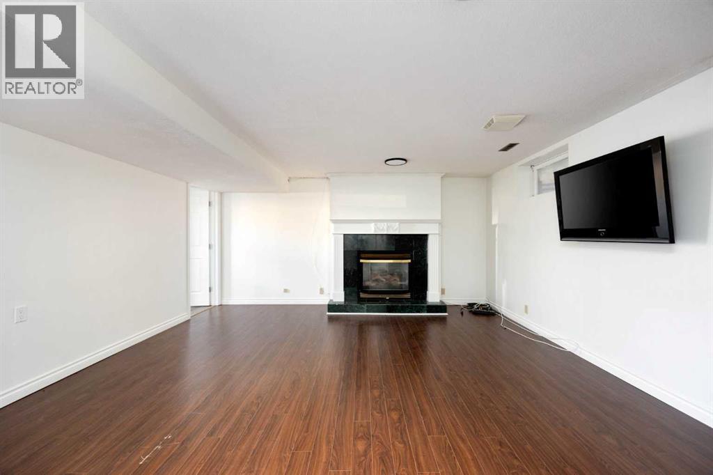 105 Farrell Cove, Fort Mcmurray, Alberta  T9K 1N9 - Photo 27 - A2268019