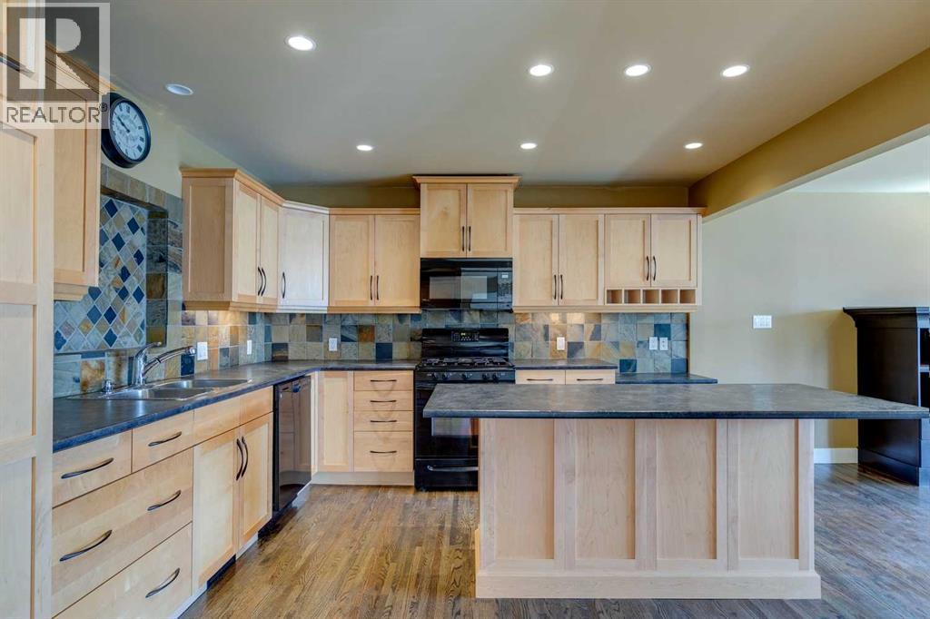 3140 46 Street Sw, Calgary, Alberta  T3E 3W8 - Photo 6 - A2276685