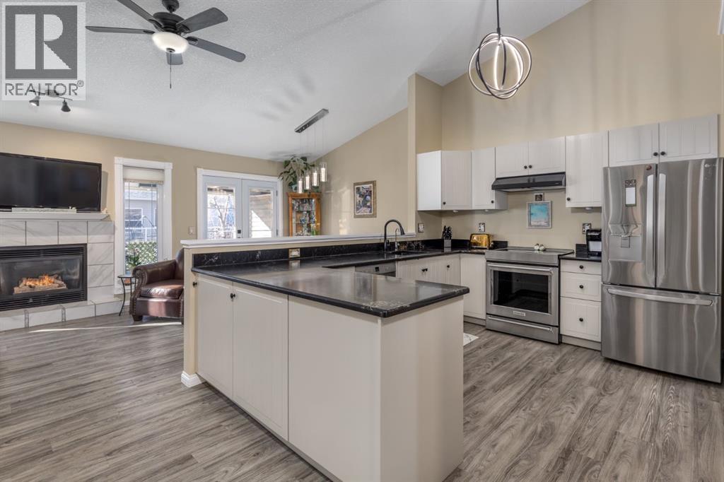 321 De Foras Close Nw, High River, Alberta  T1V 1R2 - Photo 13 - A2280036