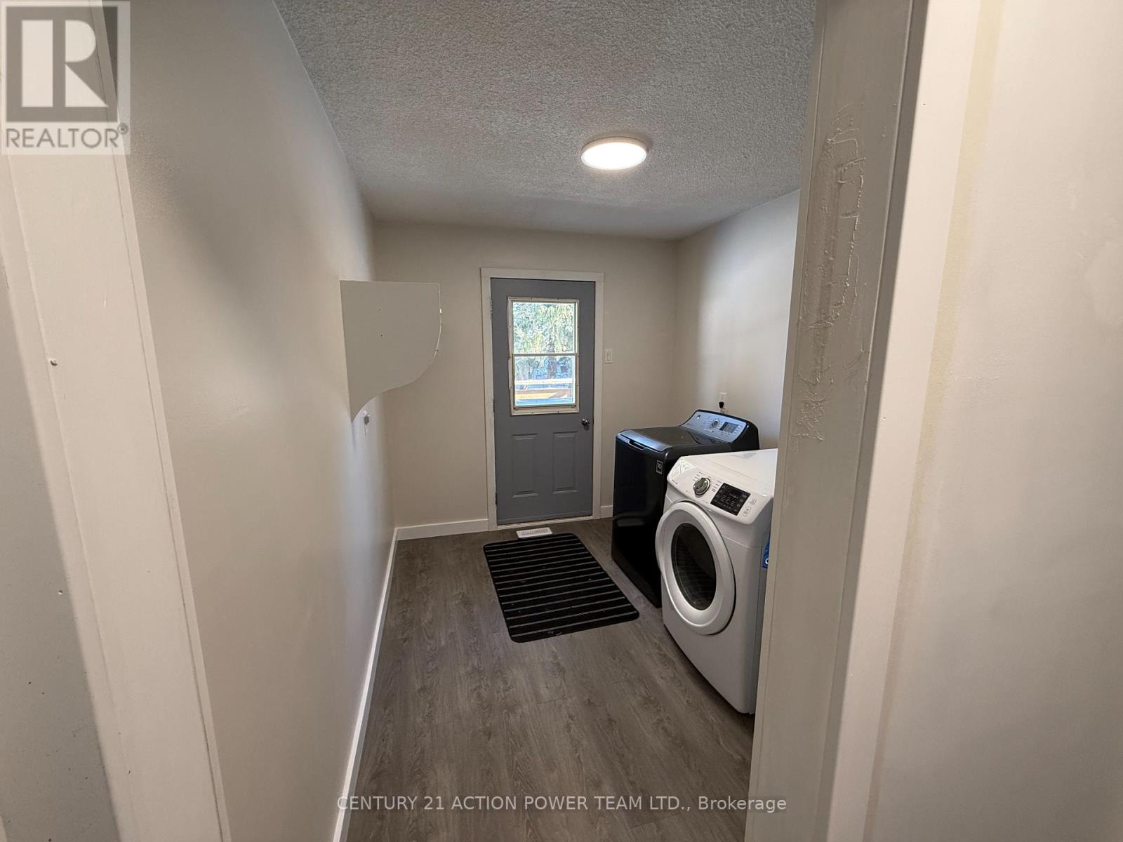 1503 County Rd 31 Road, North Dundas, Ontario  K0C 2K0 - Photo 2 - X12734352