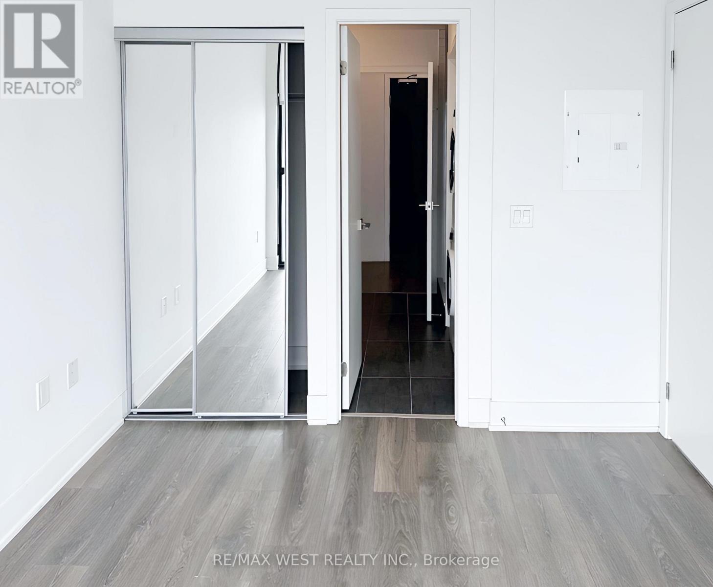 526 - 2908 Hwy 7 Road, Vaughan, Ontario  L4K 0K5 - Photo 10 - N12733714