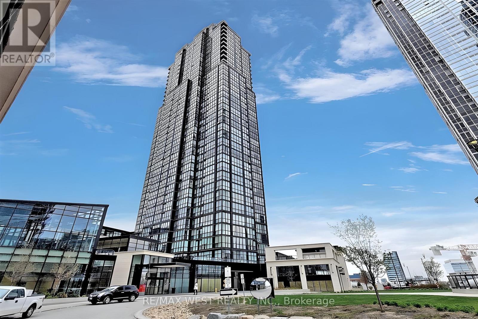 526 - 2908 HWY 7 ROAD, Vaughan, Ontario