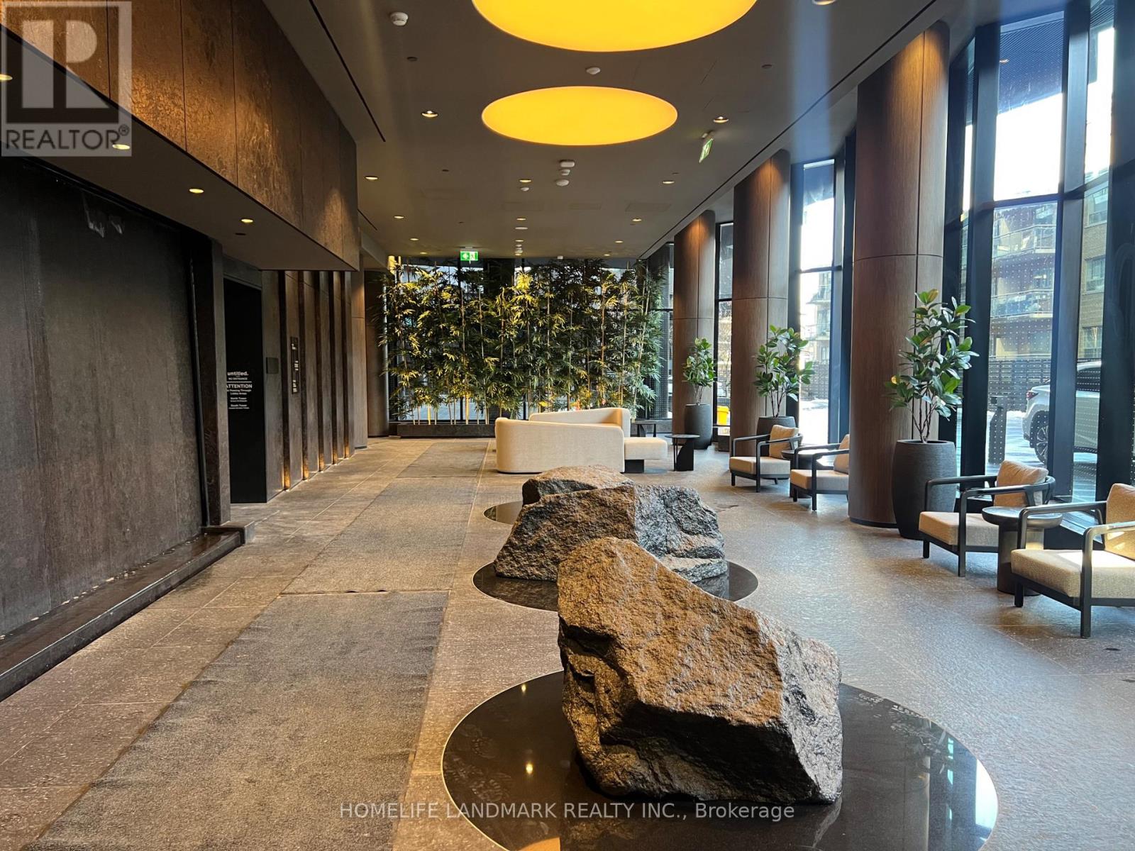 2402s - 110 Broadway Avenue, Toronto, Ontario  M4P 1V7 - Photo 2 - C12734344