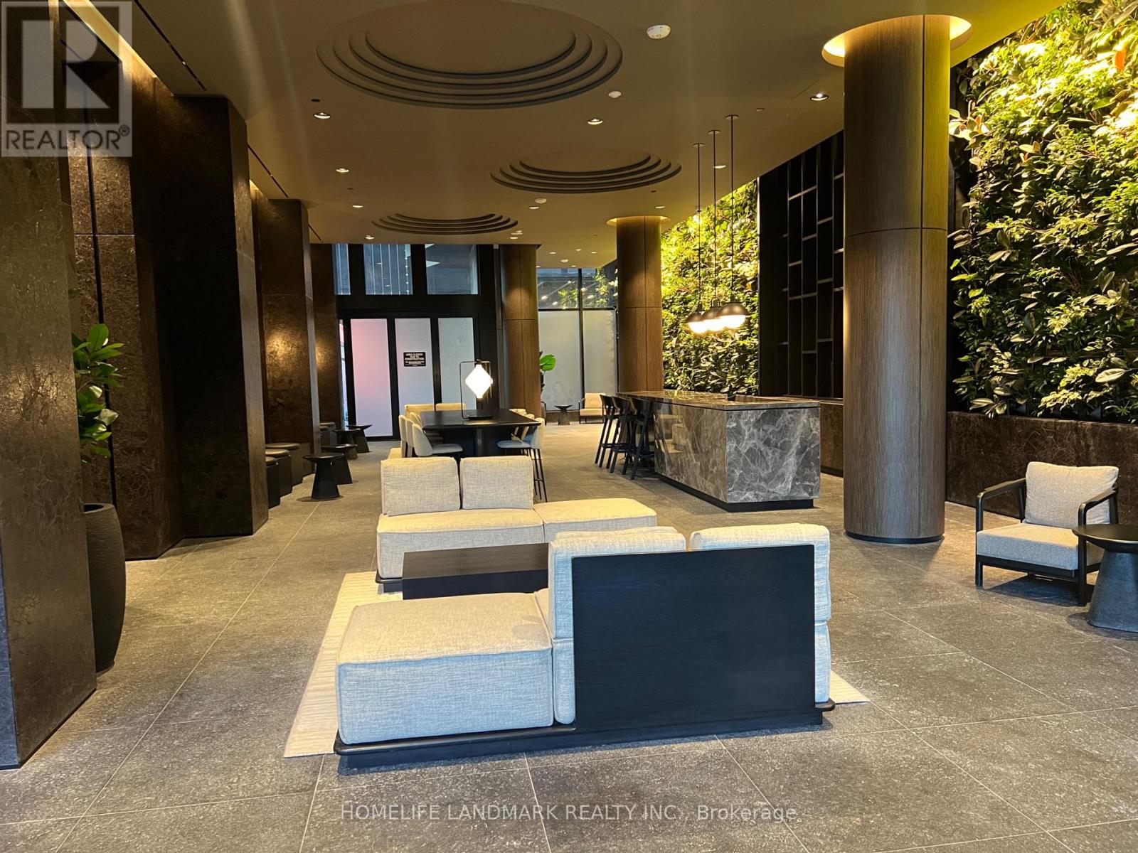 2402s - 110 Broadway Avenue, Toronto, Ontario  M4P 1V7 - Photo 5 - C12734344