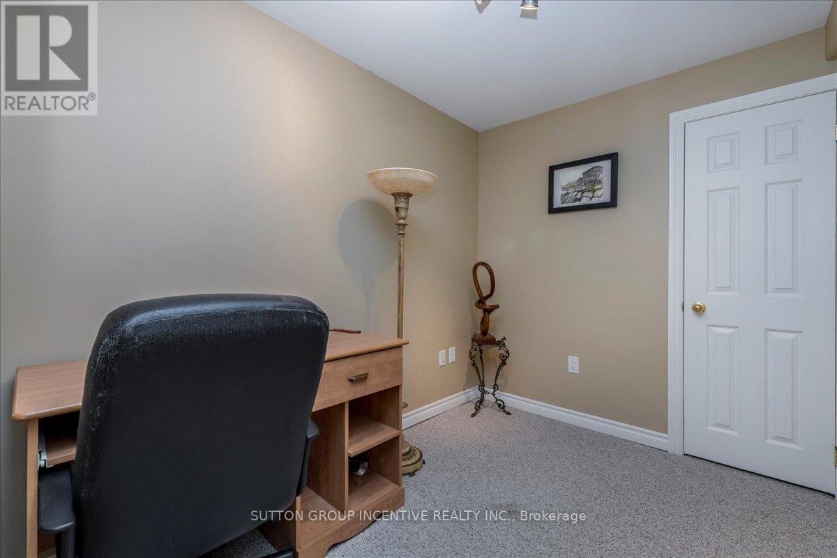 34 Basswood Circle, Oro-Medonte, Ontario  L0L 2L0 - Photo 32 - S12734360