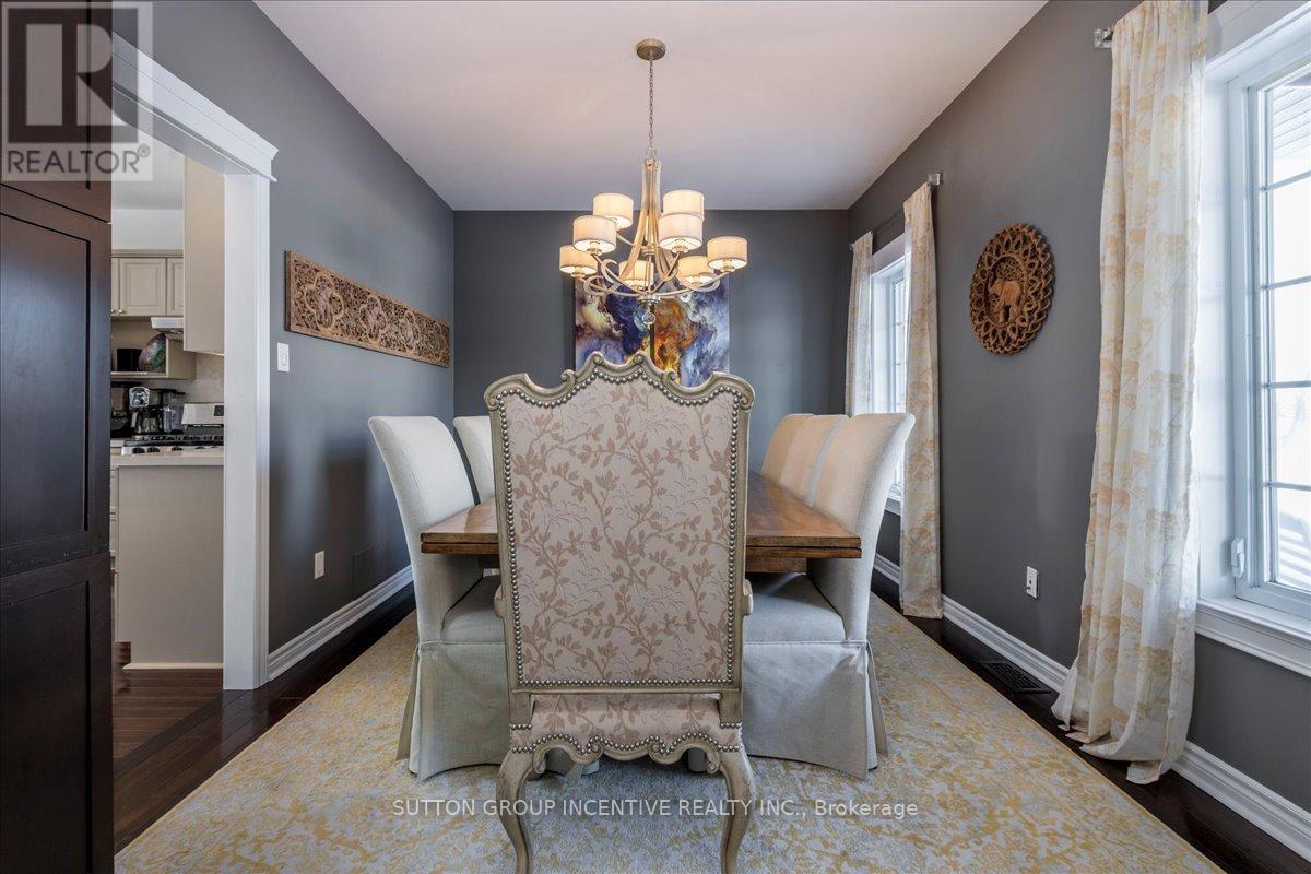 34 Basswood Circle, Oro-Medonte, Ontario  L0L 2L0 - Photo 4 - S12734360