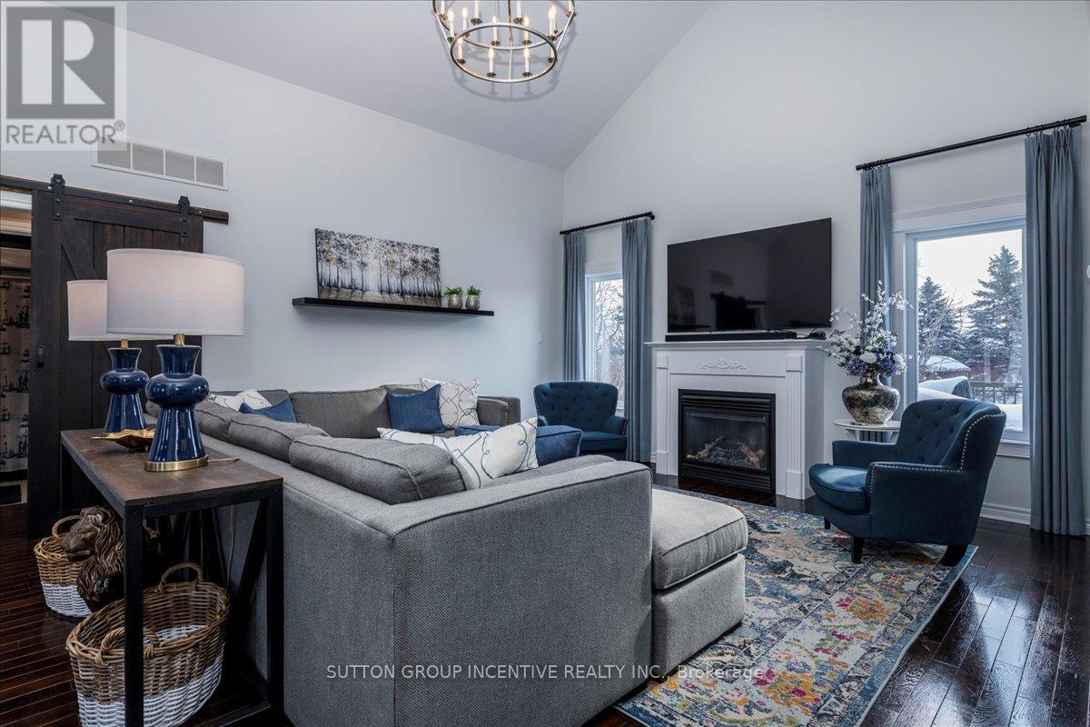 34 Basswood Circle, Oro-Medonte, Ontario  L0L 2L0 - Photo 8 - S12734360