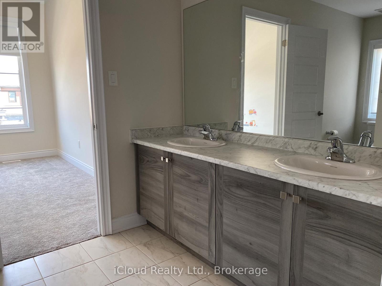 Upper Unit - 142 David Street, Haldimand, Ontario  N0A 1H0 - Photo 12 - X12734358